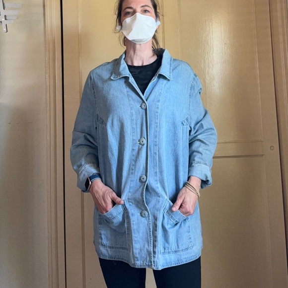 Soft Faded Jean Jacket LAUNDRY by SHELLI SEGAL- MADE IN USA - Picture 1 of 11
